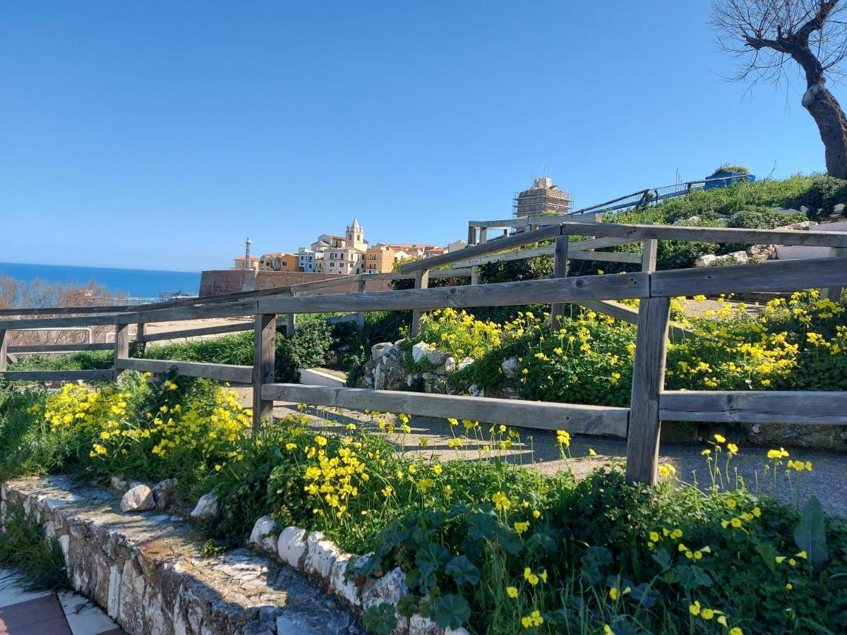 I Tre Marchi Rooms Camera Sabbia Termoli Dış mekan fotoğraf