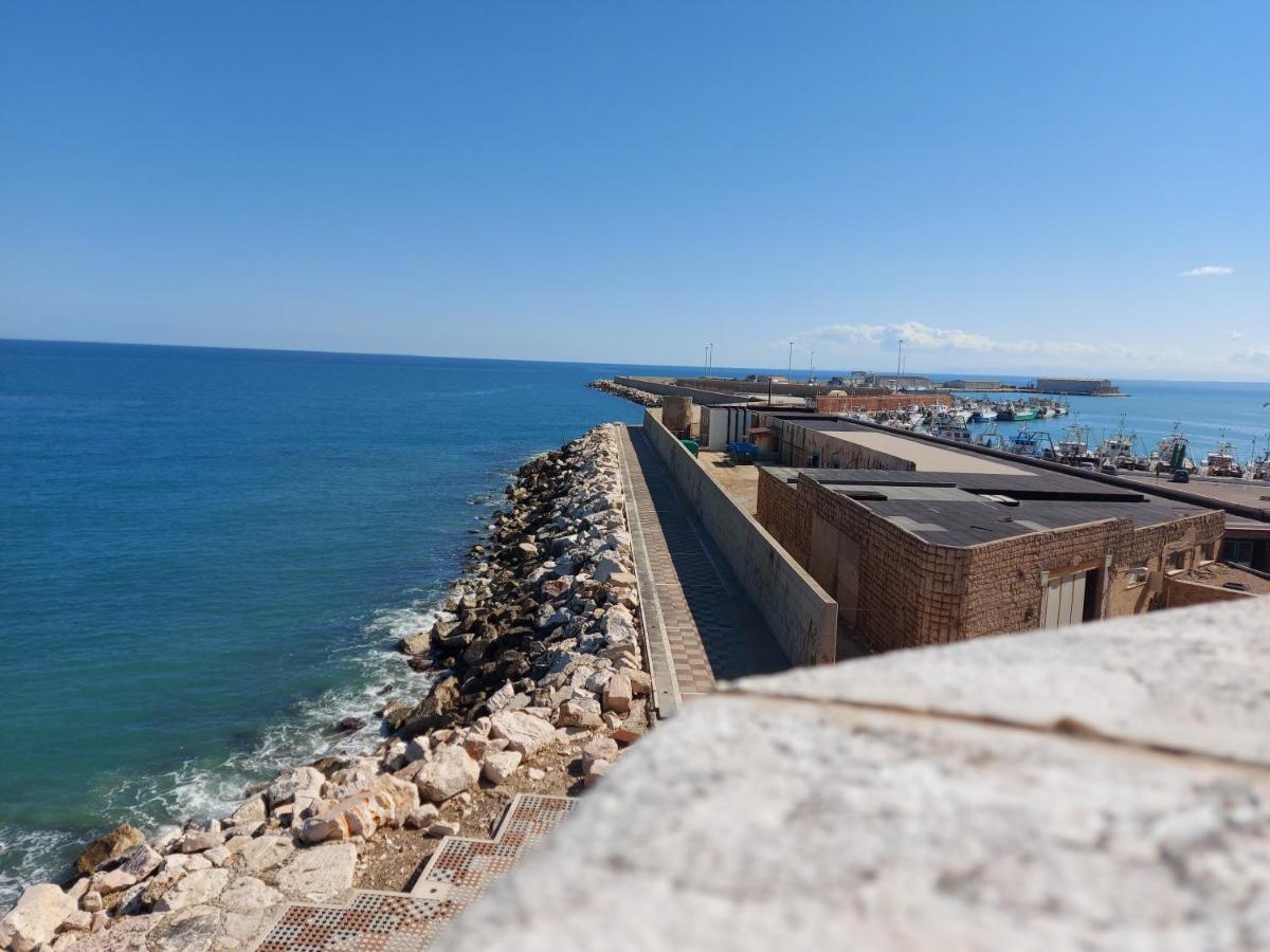 I Tre Marchi Rooms Camera Sabbia Termoli Dış mekan fotoğraf